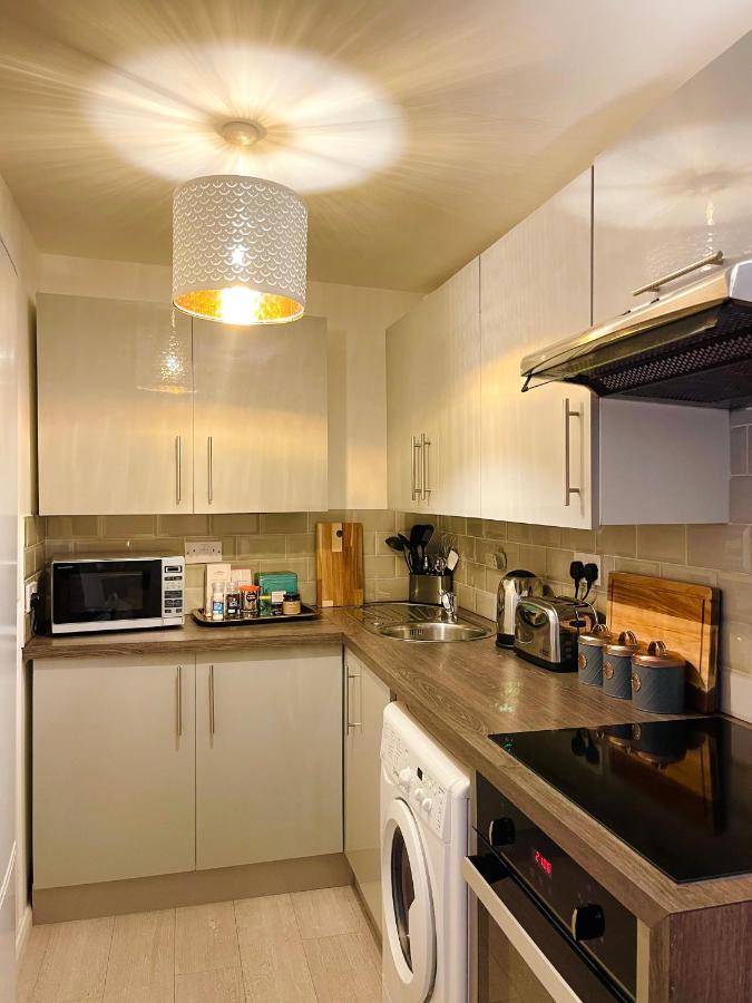 Enchanting One Bed Flat With Free Parking Хендон Экстерьер фото